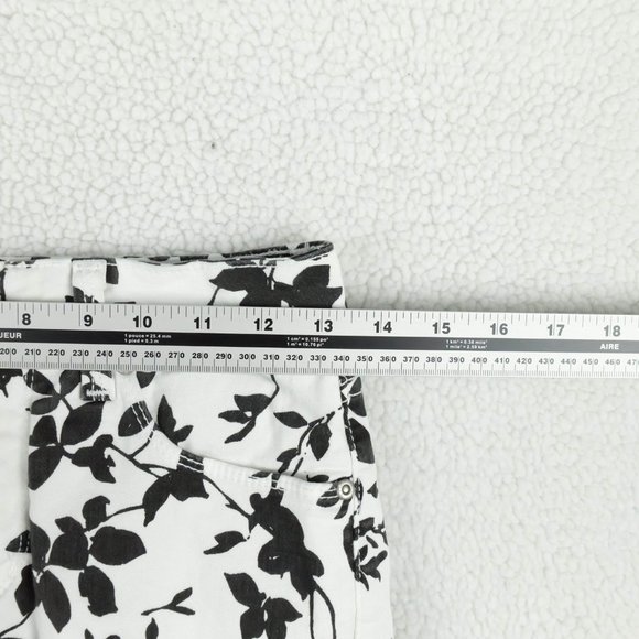 NYDJ Not Your Daughters Jeans Womens 2 White Black All Over Print Ankle Skinny - Picture 6 of 11